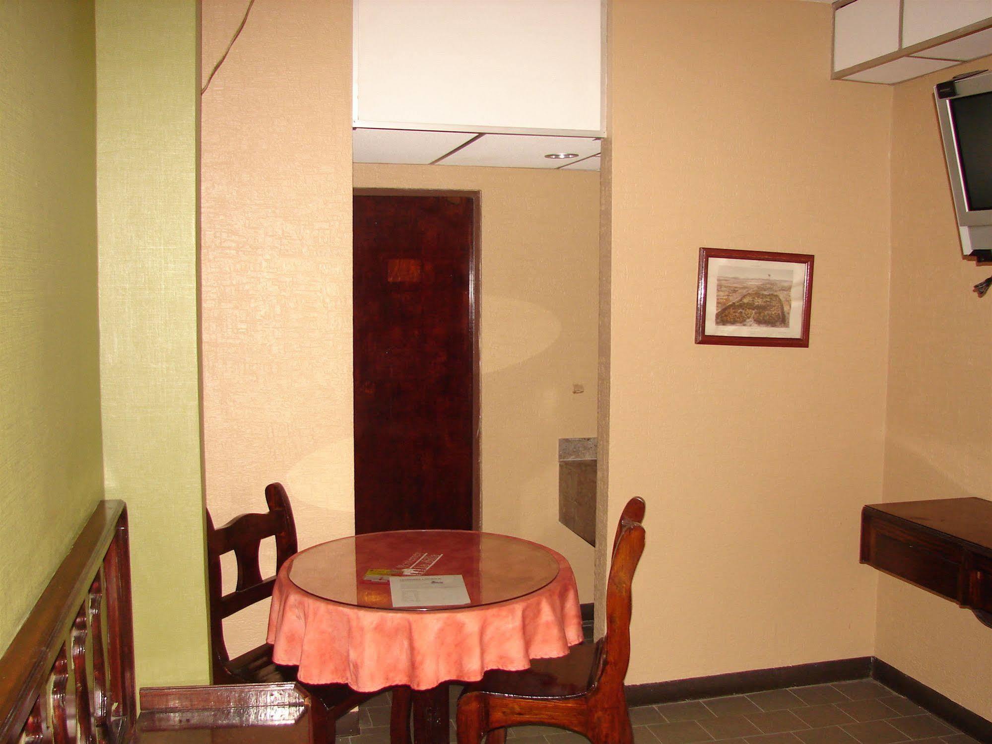 Hotel La Silla Monterrey Extérieur photo