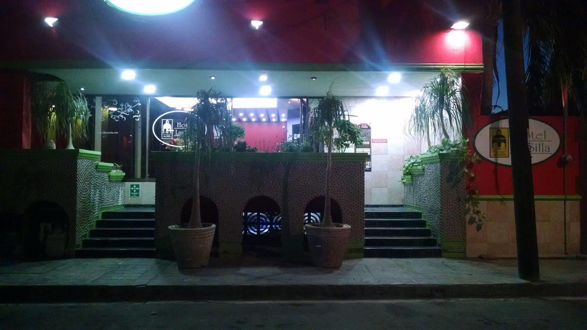 Hotel La Silla Monterrey Extérieur photo